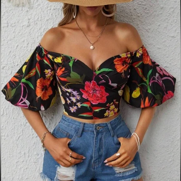 Floral Puff Sleeve Crop Top - Picture 6 of 7